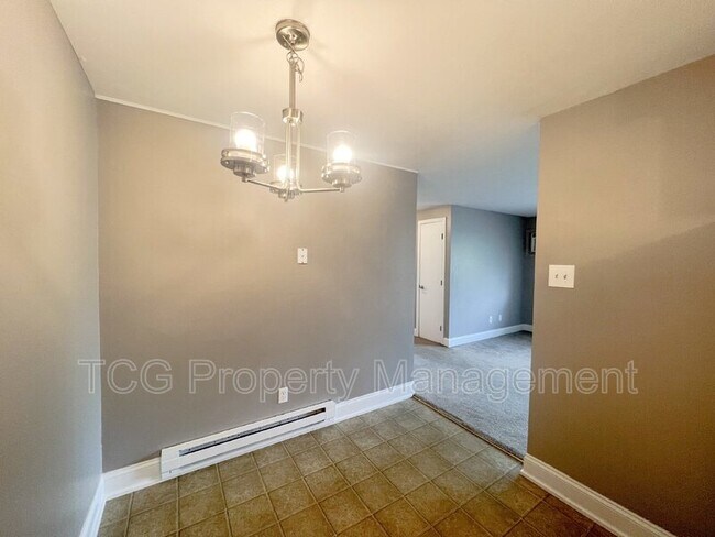 Building Photo - 1443-1467 Catherine St