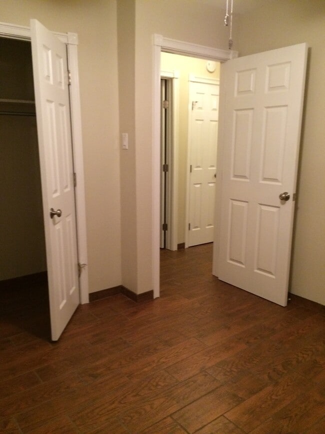 Building Photo - 6733 NW Compass Dr