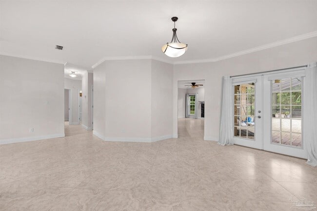 Building Photo - 8731 Thunderbird Dr