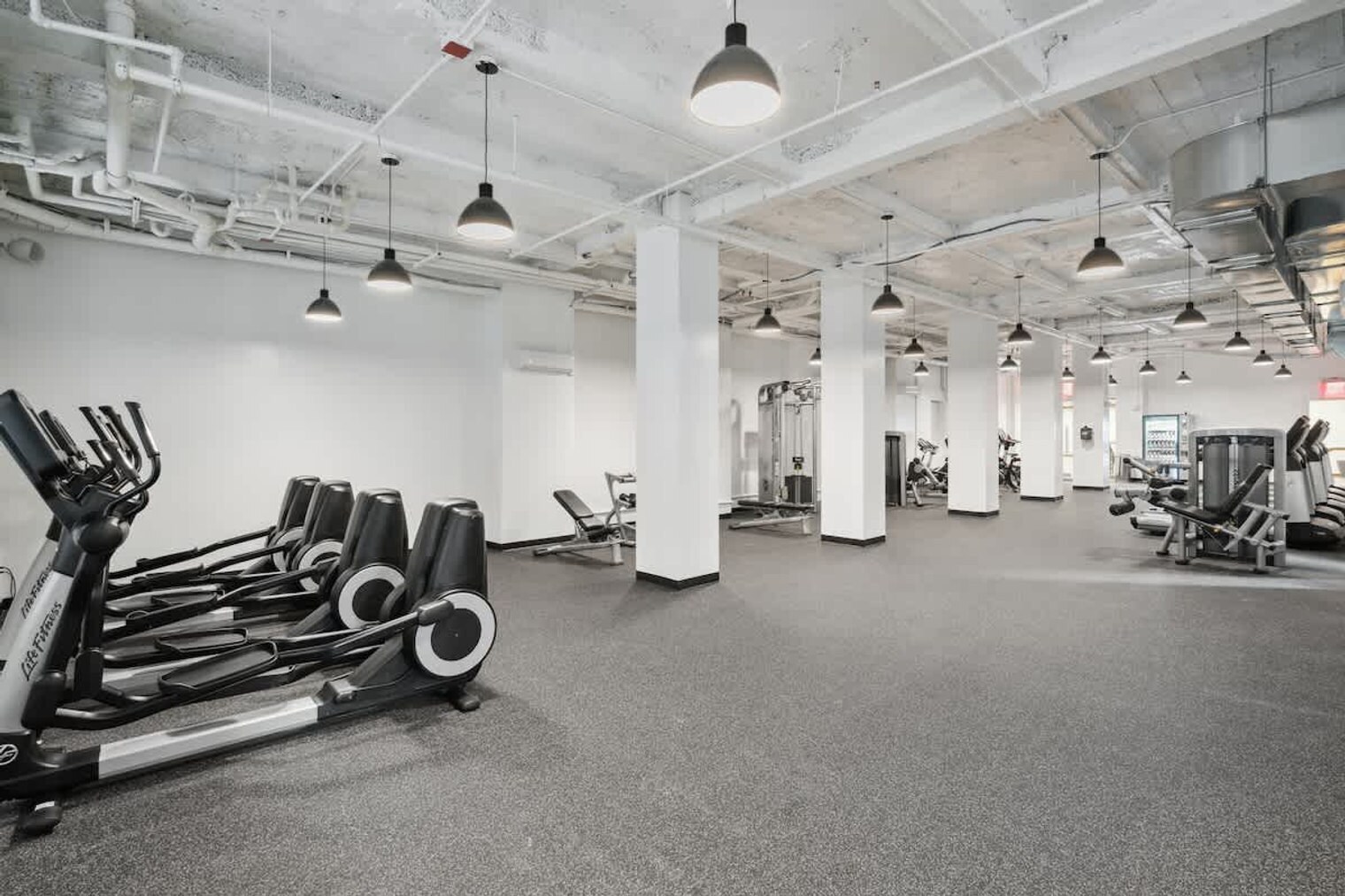 Building Photo - 525-537-537 Lexington Ave