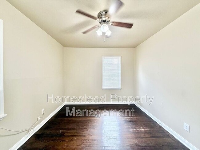 Building Photo - 819 N Key Blvd