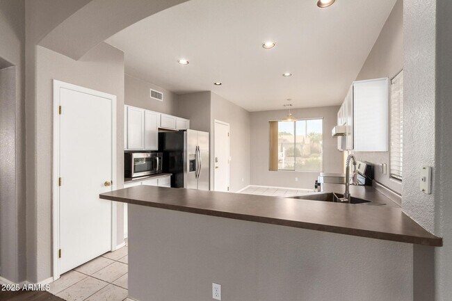 Building Photo - 21629 N 79th Dr