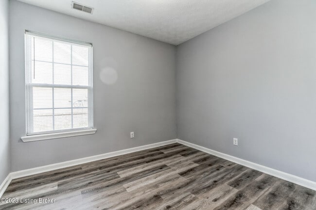 Building Photo - 9500 Brady John Ct