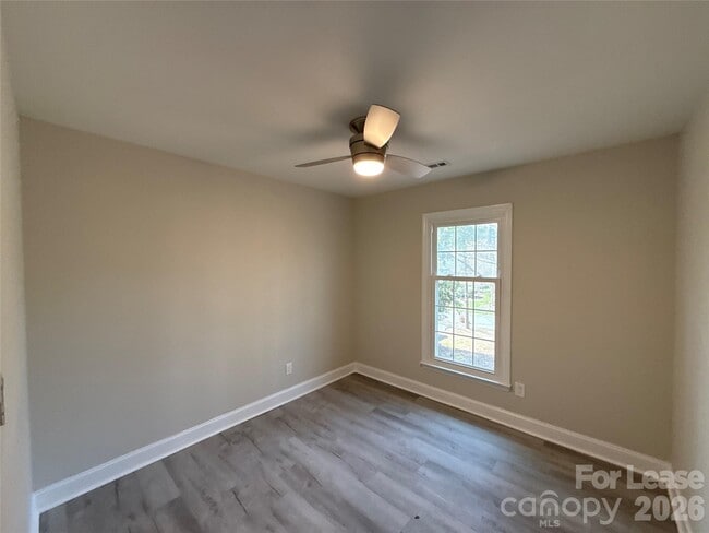 Building Photo - 1111 Somersby Ln