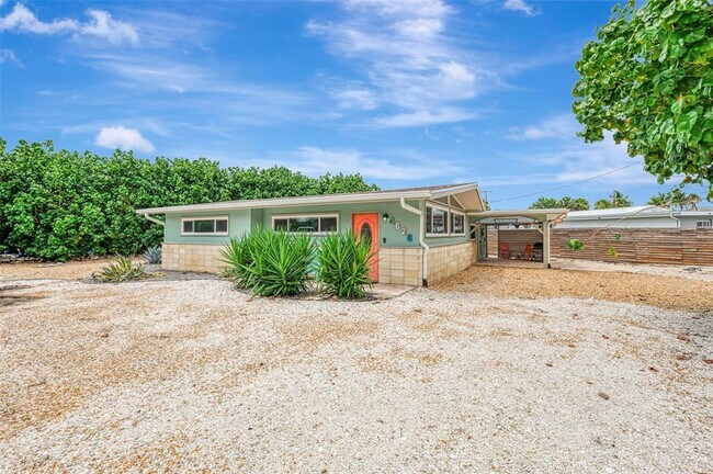 Building Photo - 4626 Gleason Ave