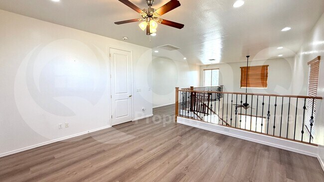Building Photo - 440 S Emerson St