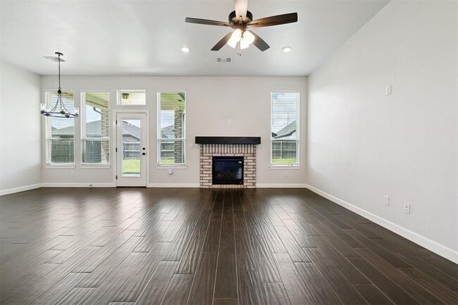Building Photo - 15908 Buffalo Dr