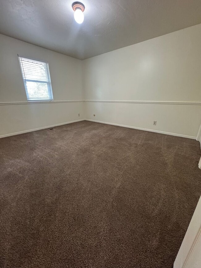 Building Photo - Incredible West Jordan home for rent!