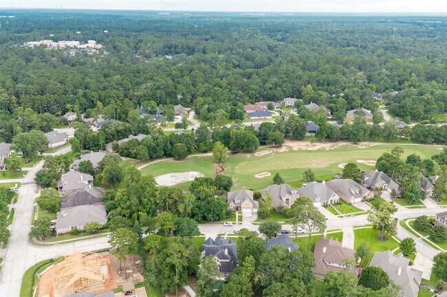 Building Photo - 4770 Jackson Square Dr