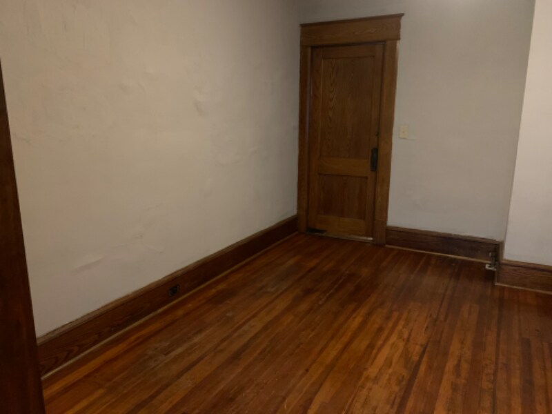 Building Photo - 1725 Ryerson Ave