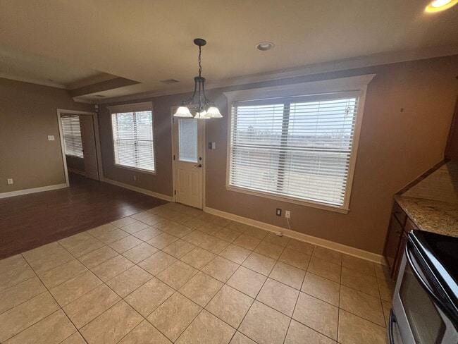 Building Photo - West Little Rock Rental!