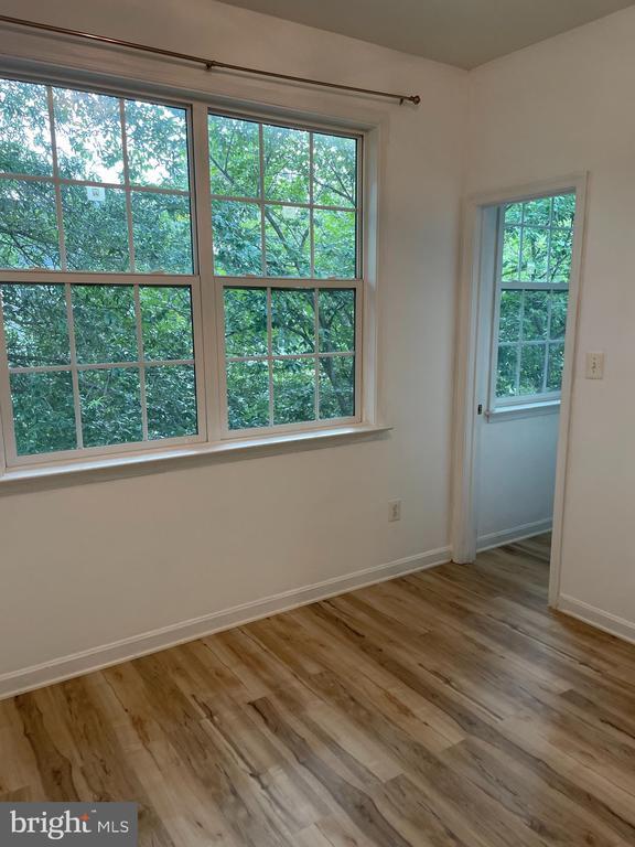 Building Photo - 14020 Willet Way