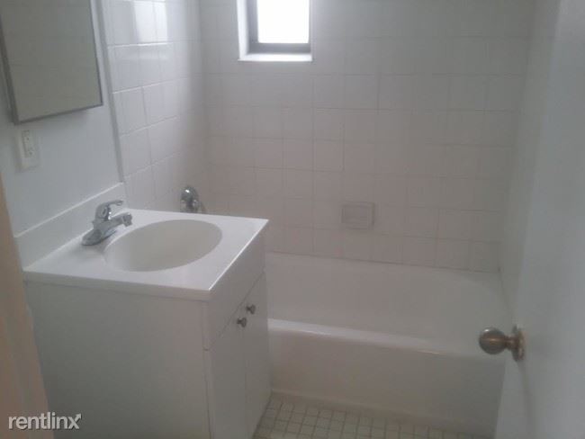 Building Photo - 10540 62nd Rd