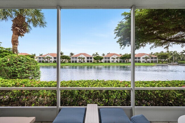 Building Photo - 123 Palm Bay Terrace