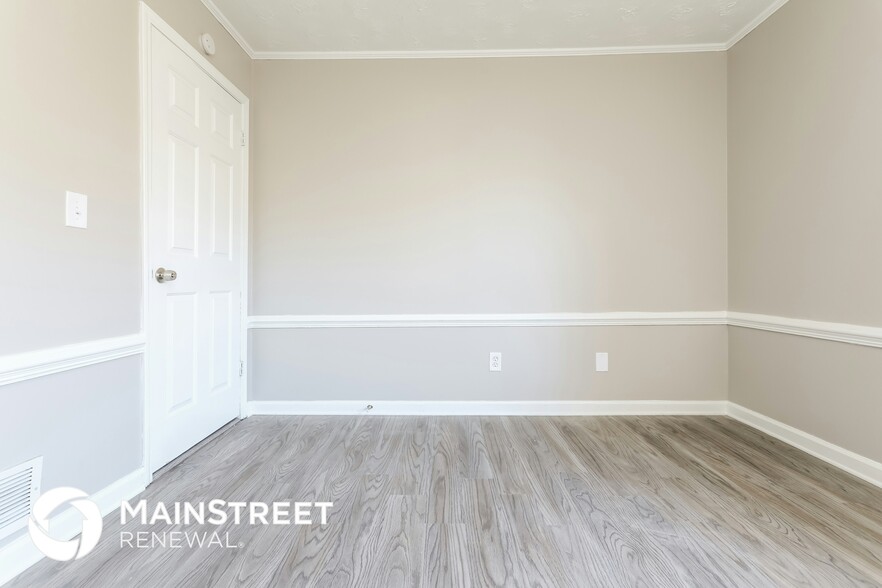 Building Photo - 6322 Garden Ln