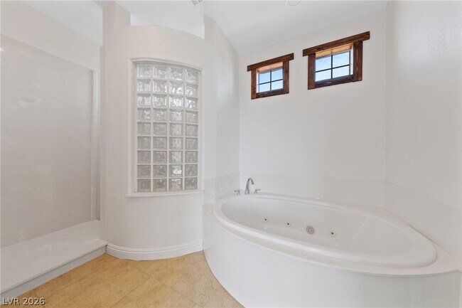 Building Photo - 1242 Calcione Dr