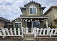 Building Photo - Salinas Home for RENT!!!