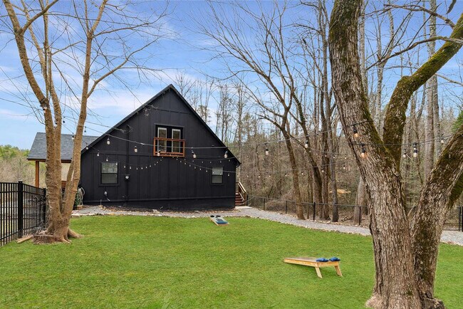 Building Photo - 928 Ditney Way