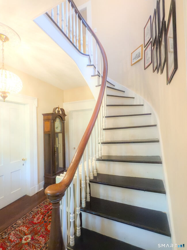 Building Photo - 34 Hamilton Ave