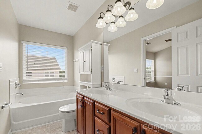 Building Photo - 2029 Kegsworth Dr