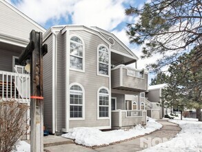 Building Photo - 2 Bedroom Condo in Denver