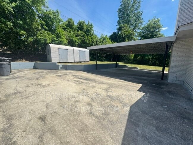 Building Photo - 210 Playa Del Ray Dr