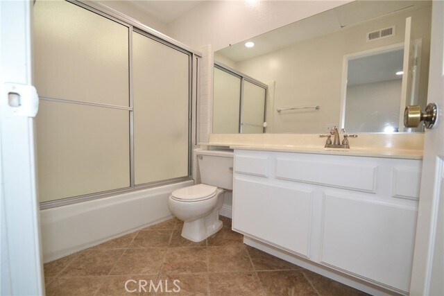 Building Photo - 2595 Plaza del Amo