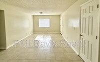 Building Photo - 1845 Lindberg Dr