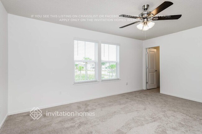 Building Photo - 1977 Summer Serenity Dr