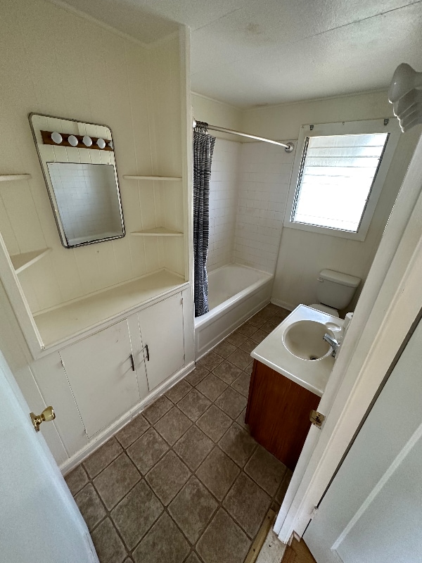 Building Photo - 91-707A-777 Oneula Pl