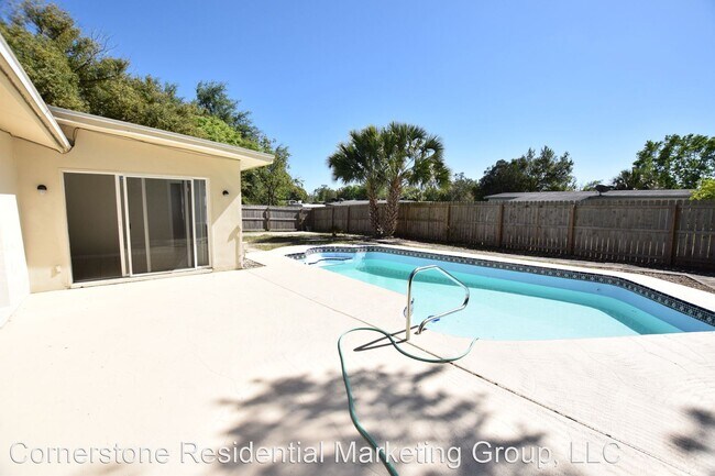 Building Photo - 3 br, 2 bath House - 2320 Lake Helen Ostee...