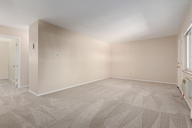 Building Photo - 830 20th St