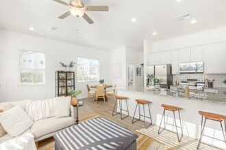 Building Photo - Annex at Cadence