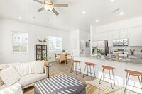 Building Photo - Annex at Cadence