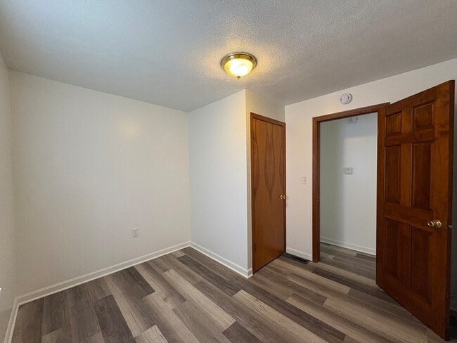 Building Photo - 1409 Kelly St