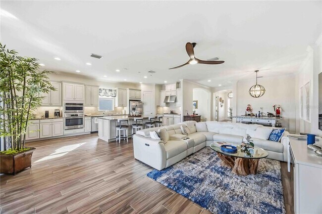 Building Photo - 5400 Manchini St