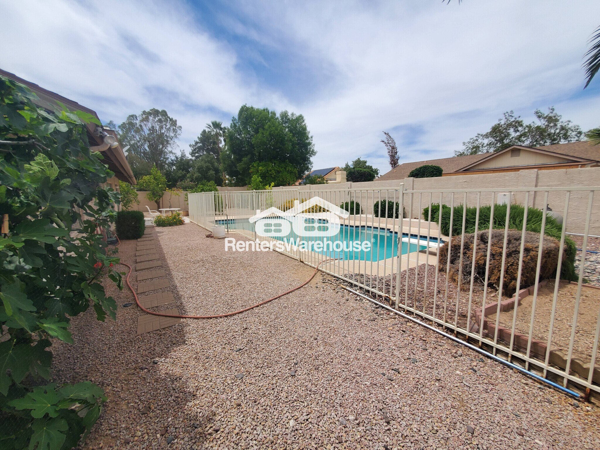 Building Photo - 5136 E Tierra Buena Ln