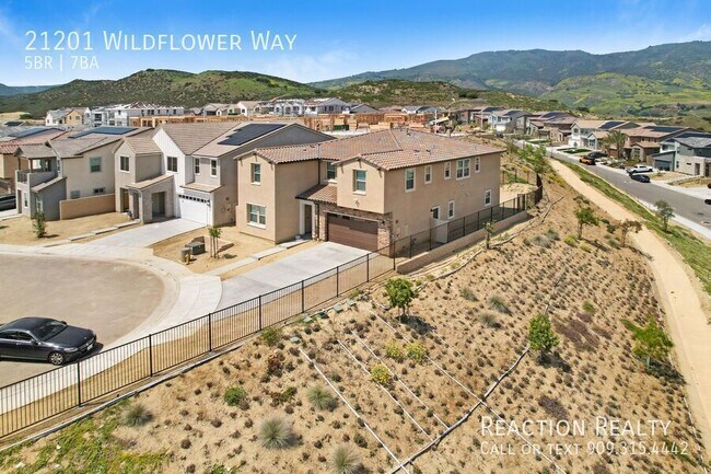 Building Photo - 21201 Wild Flower Wy