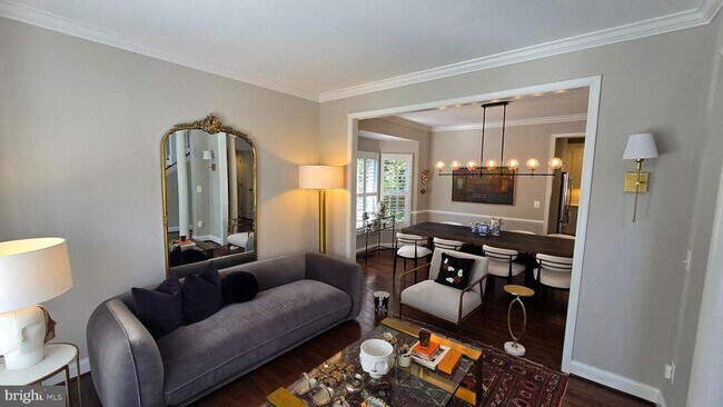 Building Photo - 47400 River Crest St