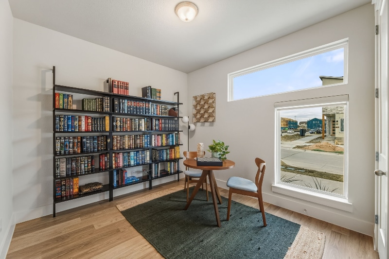 Building Photo - 816 Meadowcrest Dr