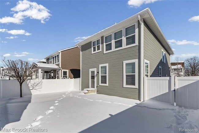 Building Photo - 4211 Kent Rd