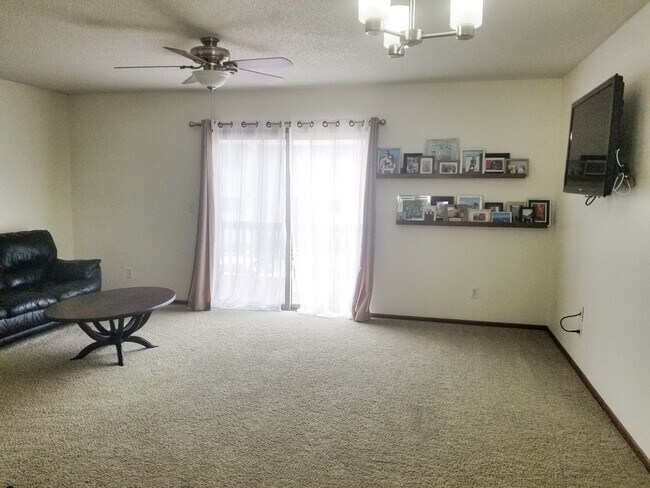 Building Photo - 102 Northridge Dr