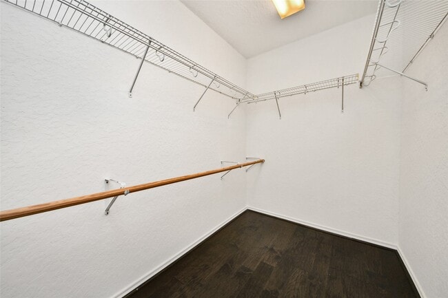 Building Photo - 26131 Travis Brook Dr