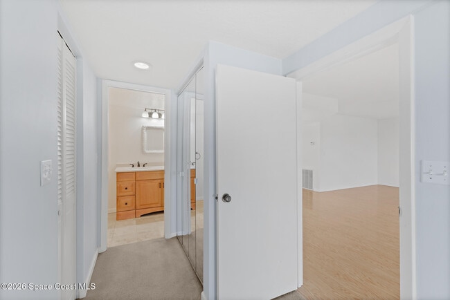 Building Photo - 3165 N Atlantic Ave