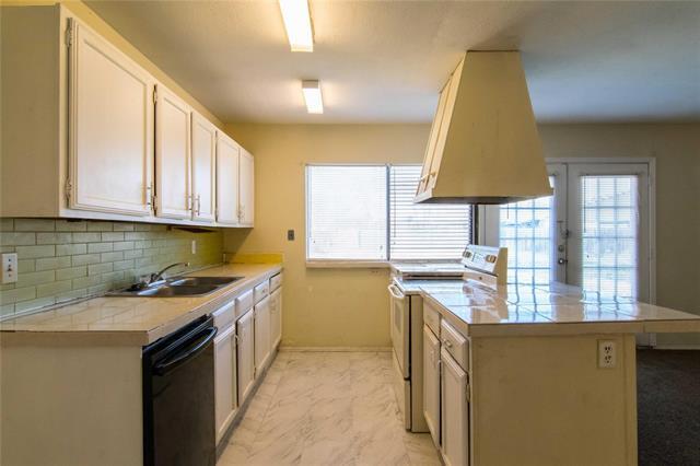 Building Photo - 617 Via Del Sur