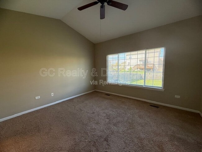 Building Photo - 1652 Cesario Dr