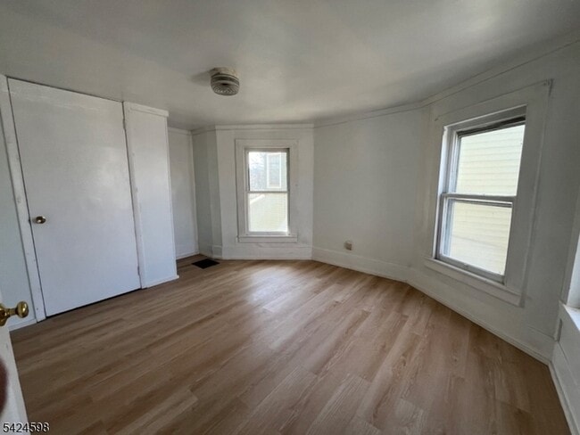 Building Photo - 155 W Washington Ave