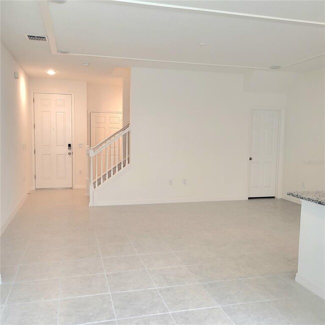 Building Photo - 34186 Cinder Wy