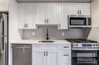 Building Photo - 1526 2nd St SW