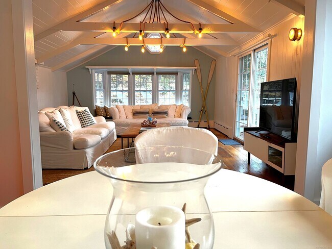 Building Photo - 83 Maltbie Ave